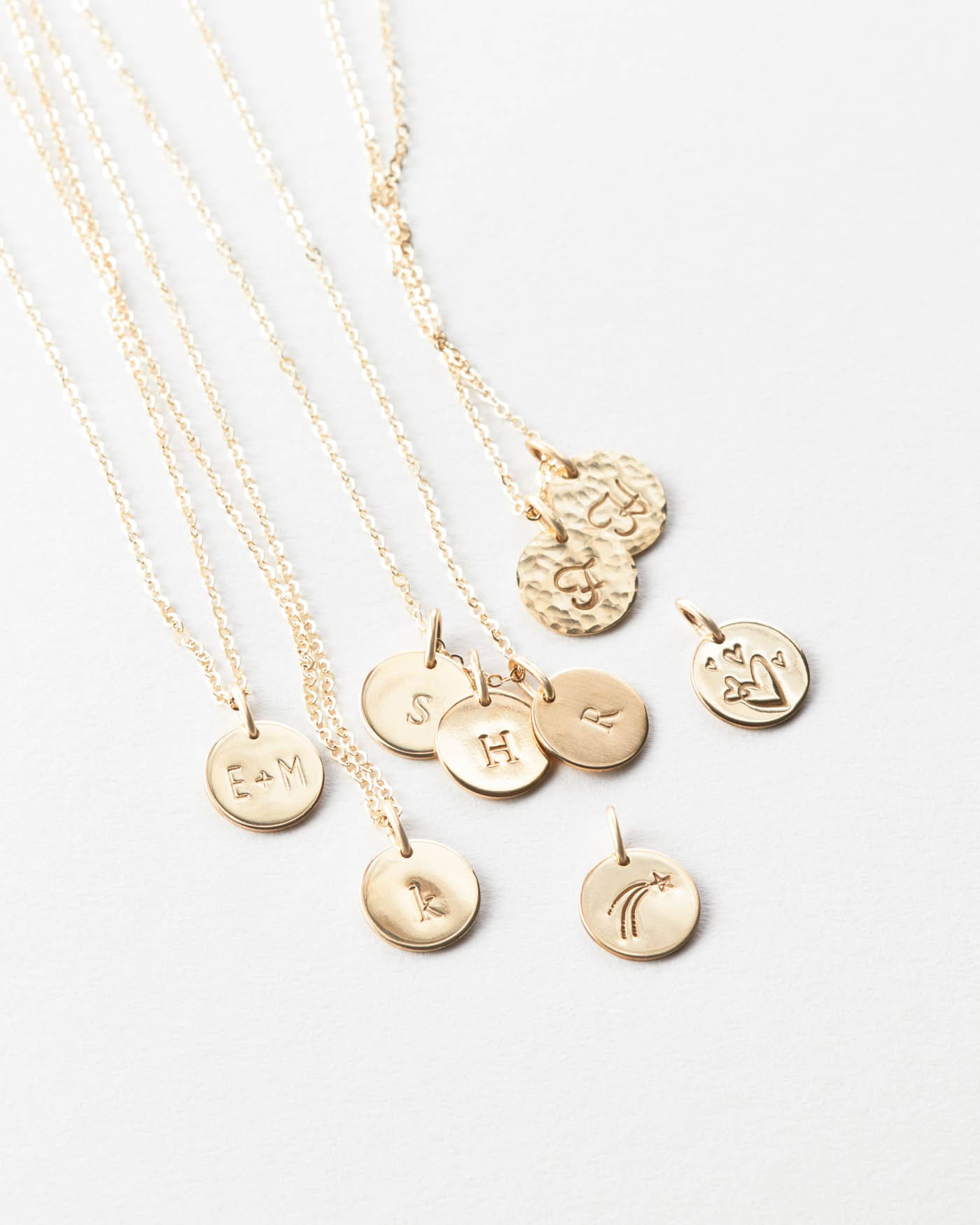 Custom Lor Name Necklace - Personalized Jewelry