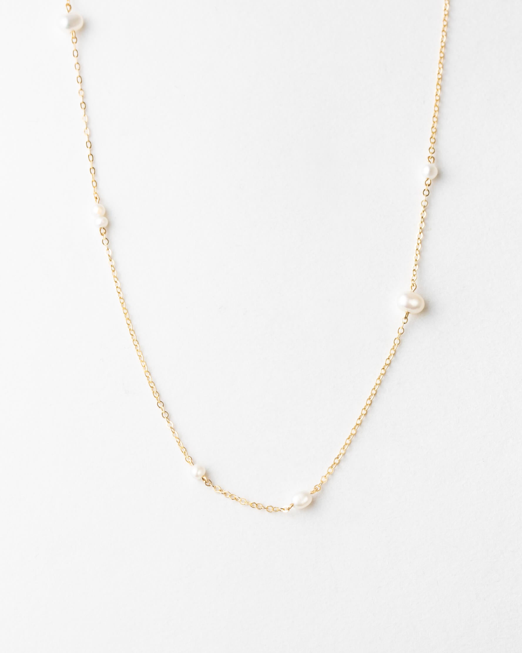 Elegant Floating Pearl Necklace for Women