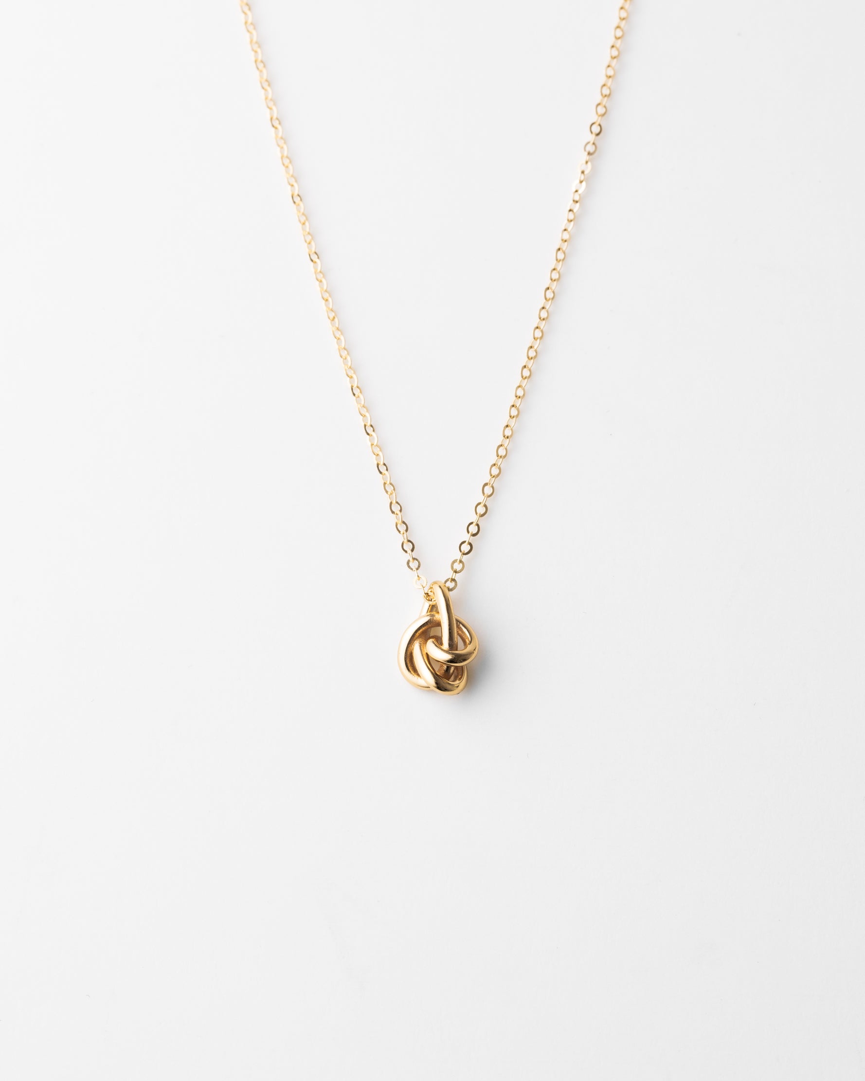 Eternal Knot Pendant Necklace for Spiritual Style