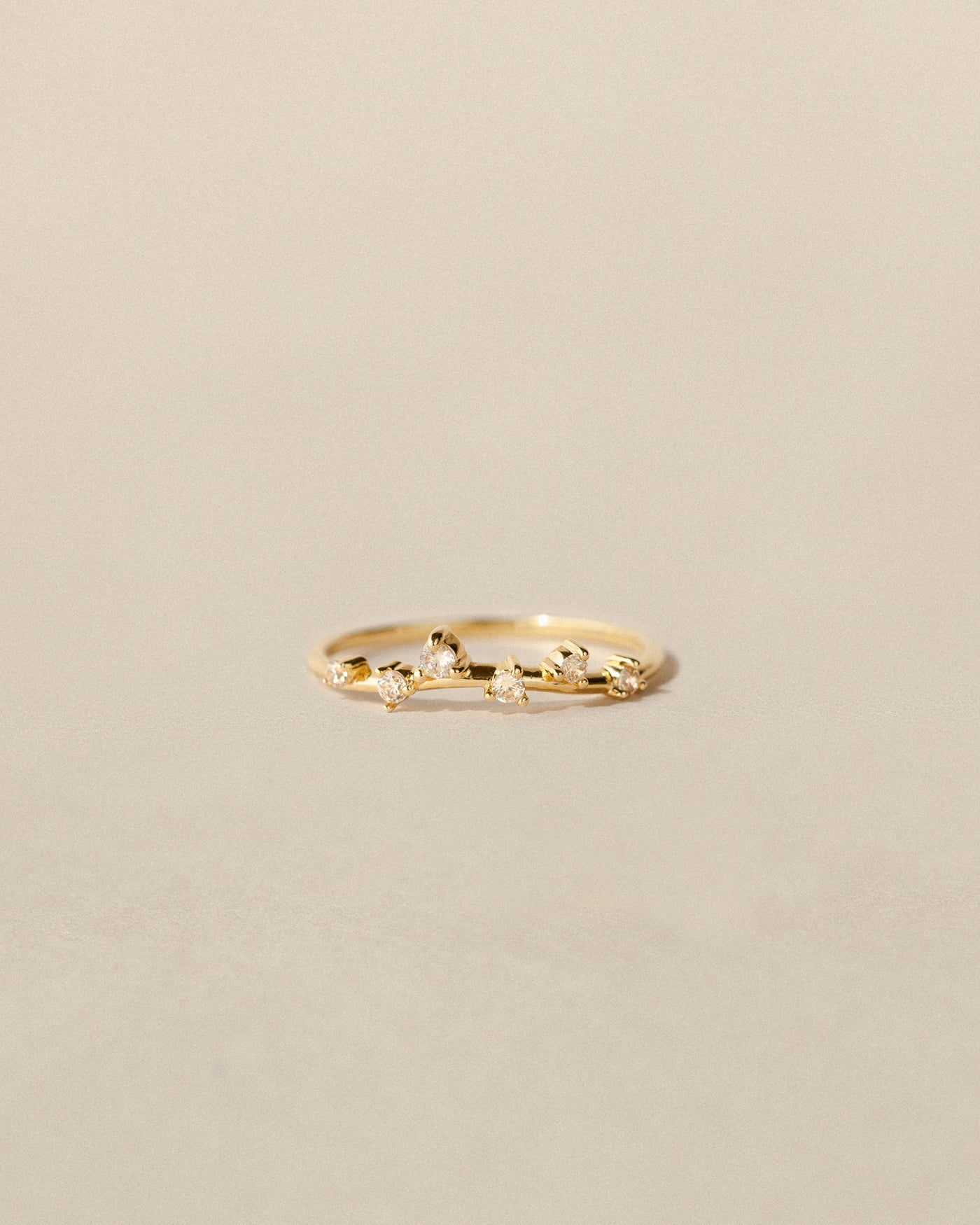 Dewdrop Arch Ring – Elegant Silver Jewelry