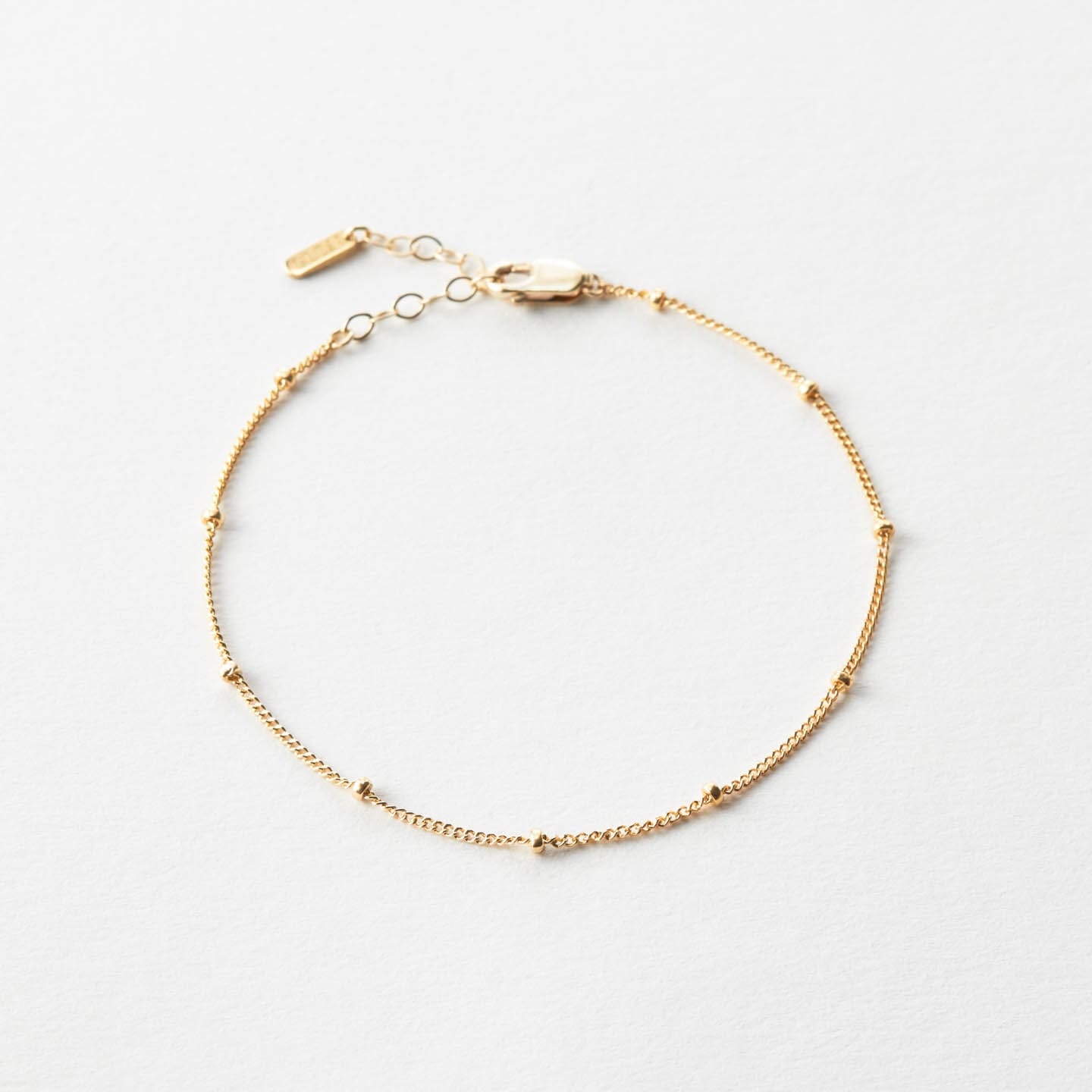 Halle Bracelet – Elegant Minimalist Jewelry