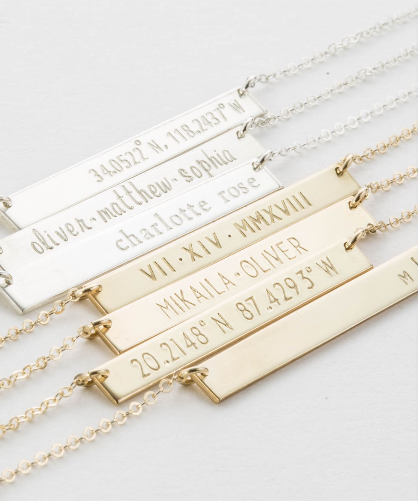 Serra Pendant Necklace – Elegant Minimalist Jewelry