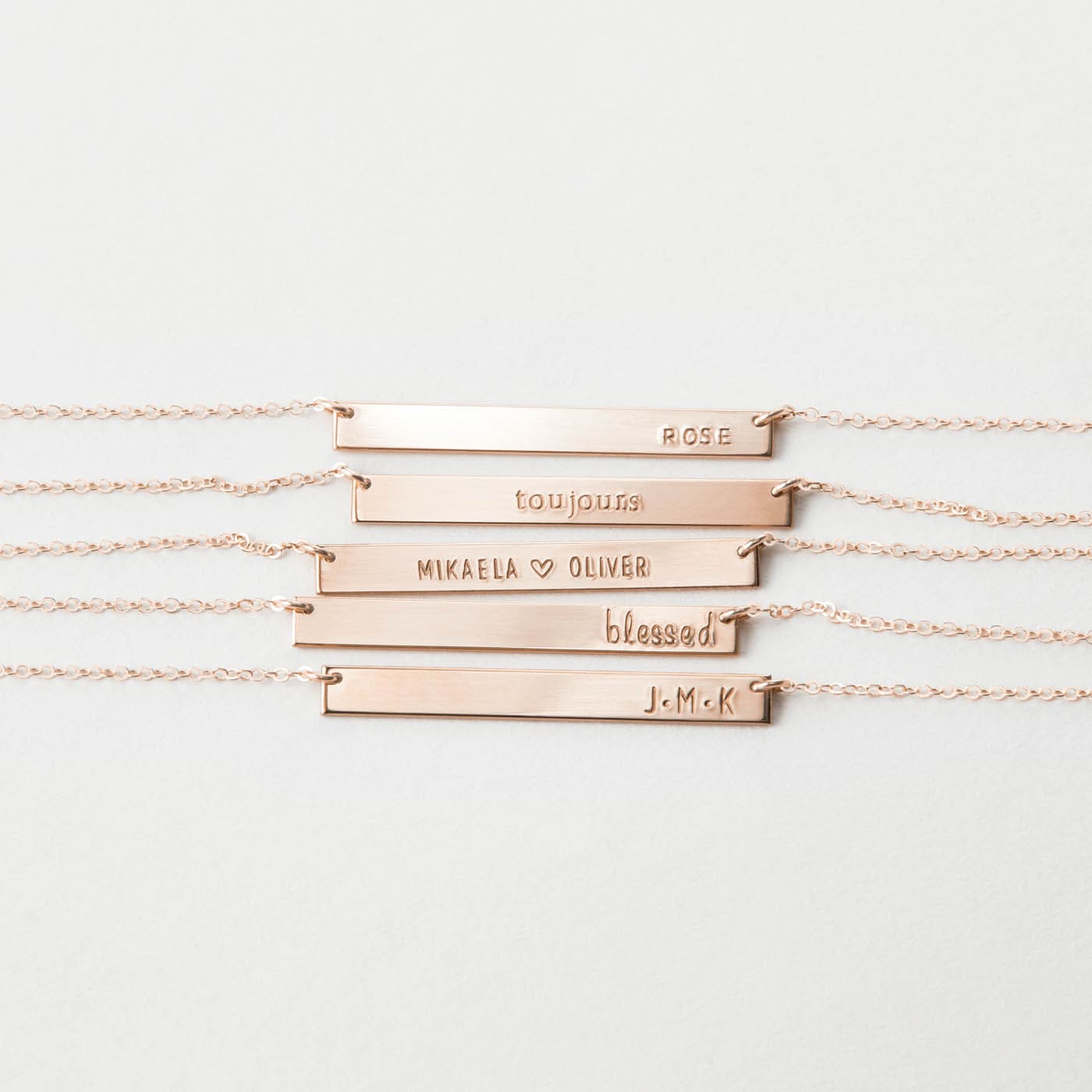 Serra Pendant Necklace – Elegant Minimalist Jewelry