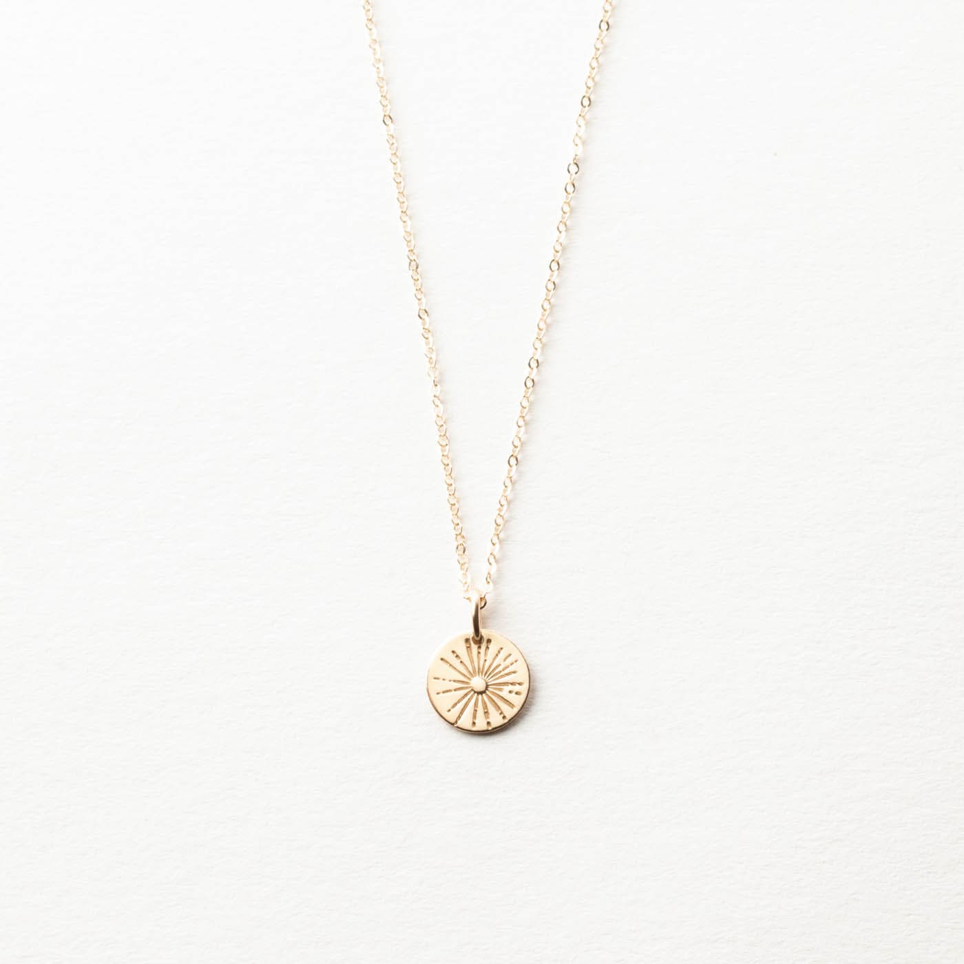 Elegant Sunbeam Pendant Necklace