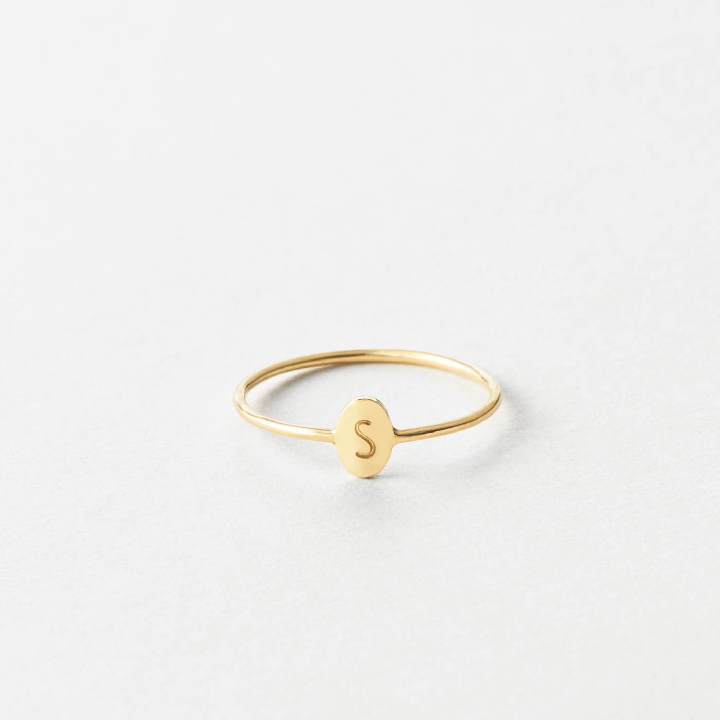 Stylish Oval Kiki Ring for Everyday Wear
