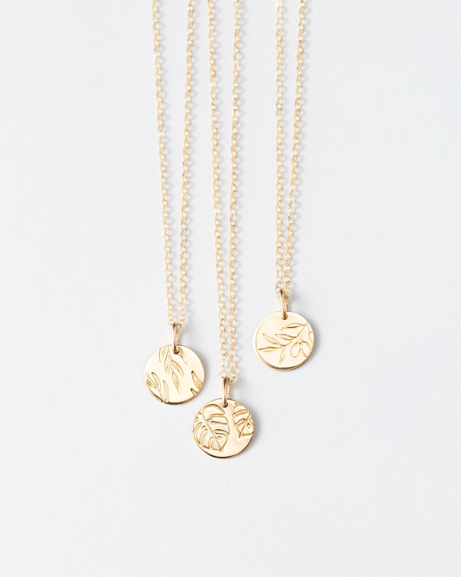 Leaf Pendant Necklace for Nature Lovers