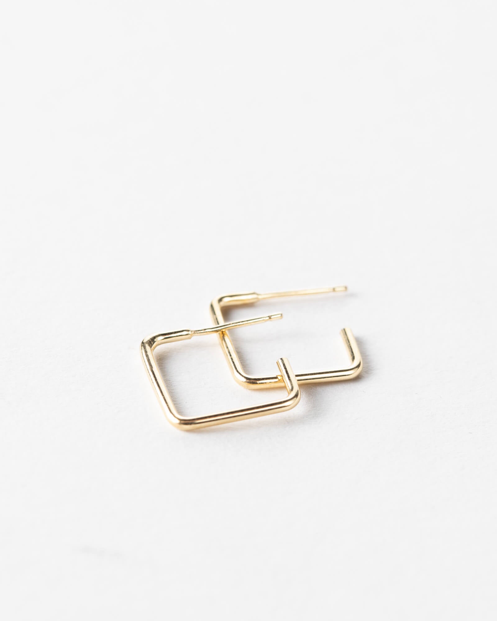 Stylish Ada Hoops for Everyday Wear