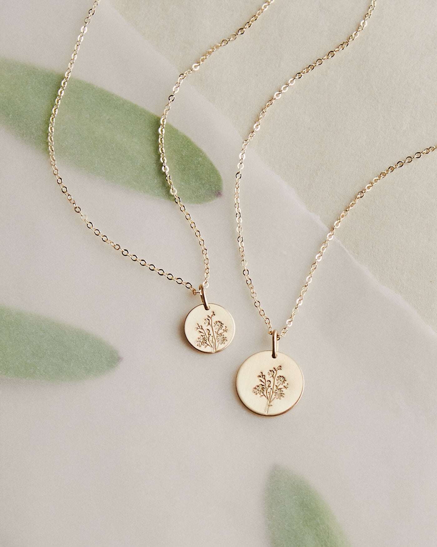 Elegant Aster Pendant Necklace