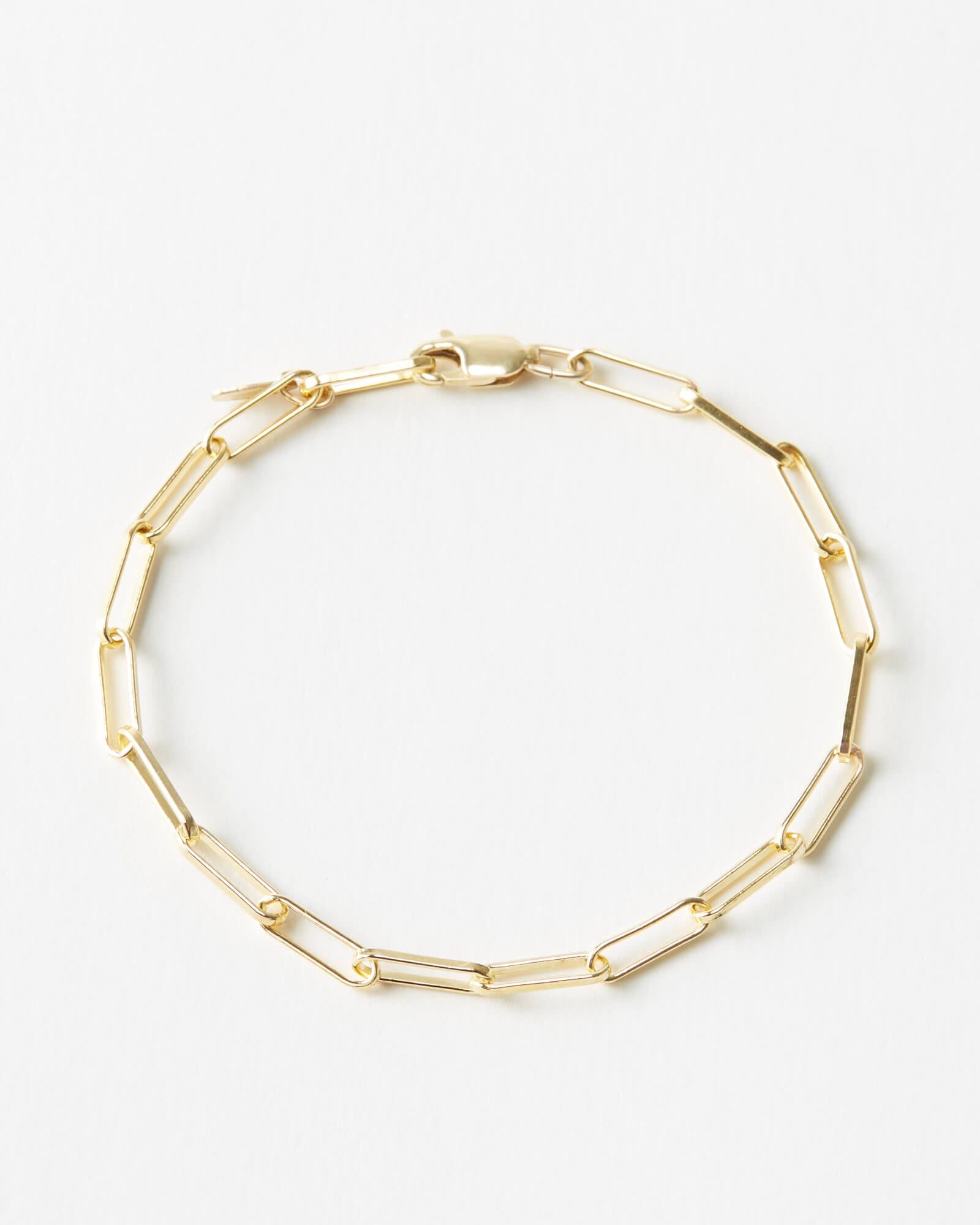 Stylish Paperclip Chain Bracelet for Everyday Wear