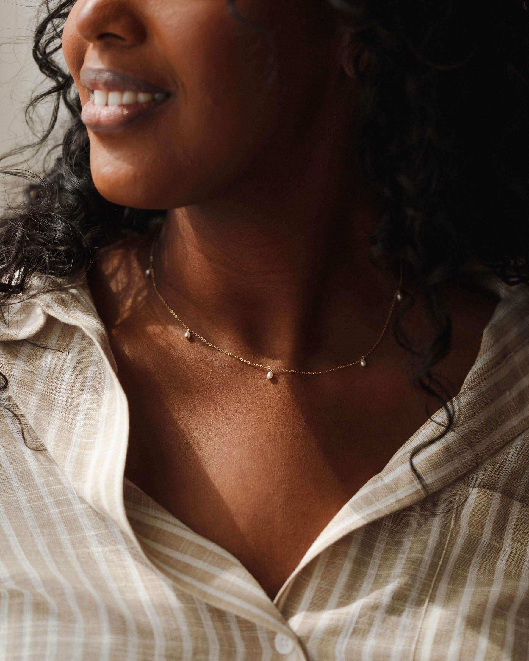 Elegant Pearl Droplet Pendant Necklace