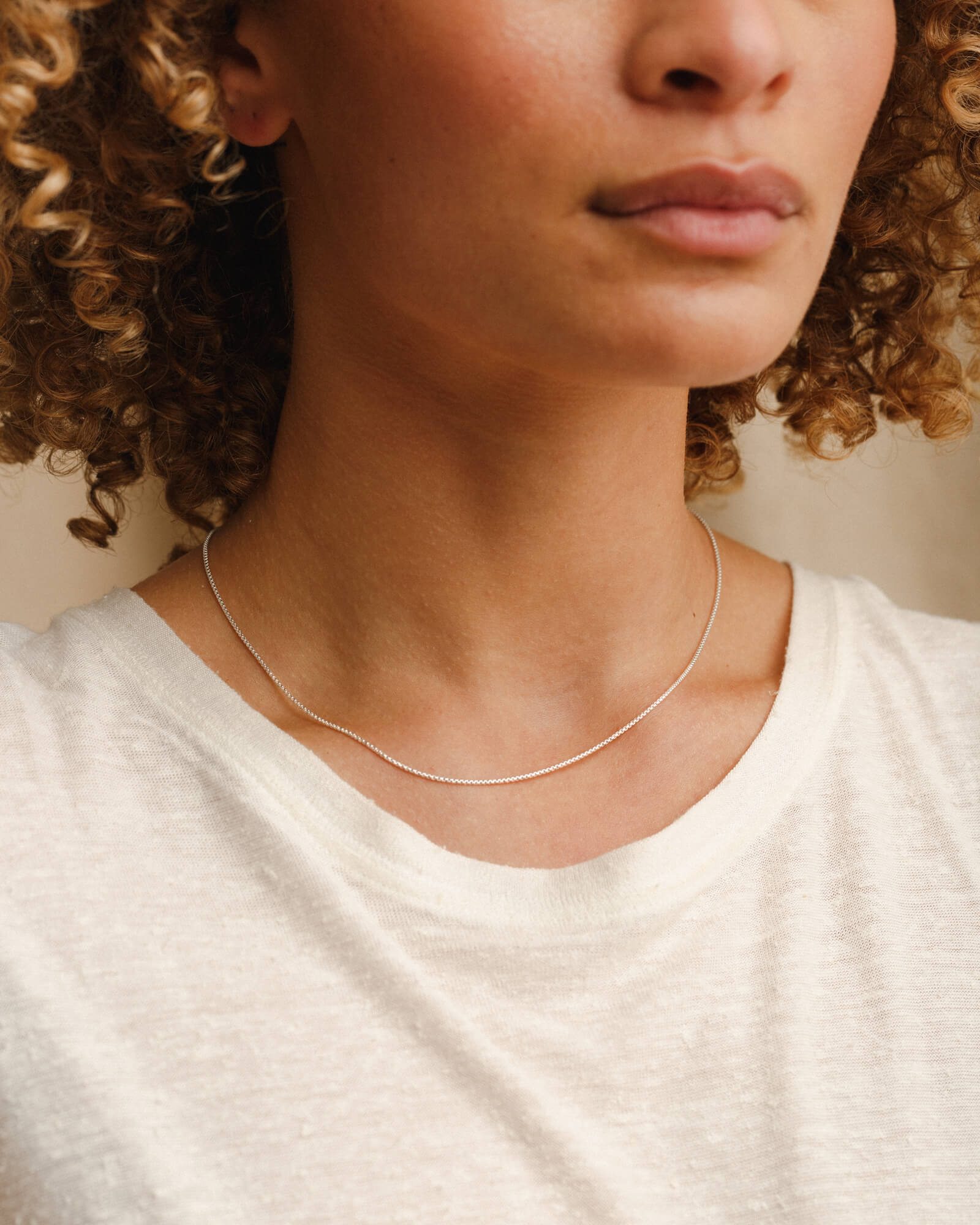 Stylish Round Box Chain Necklace
