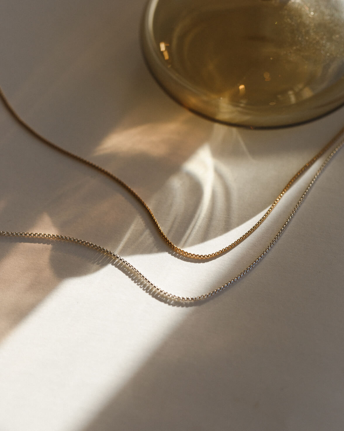 Stylish Round Box Chain Necklace