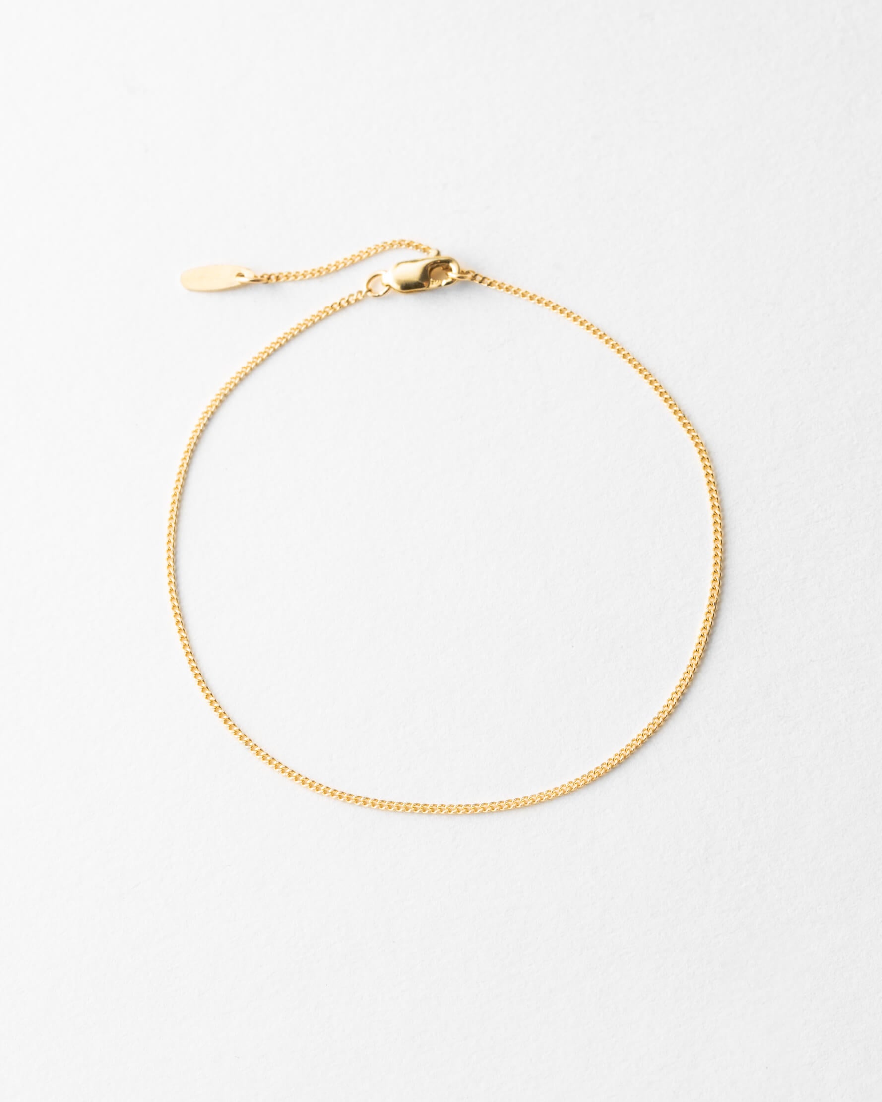 Elegant Gold-Tone Liquid Bracelet for Women